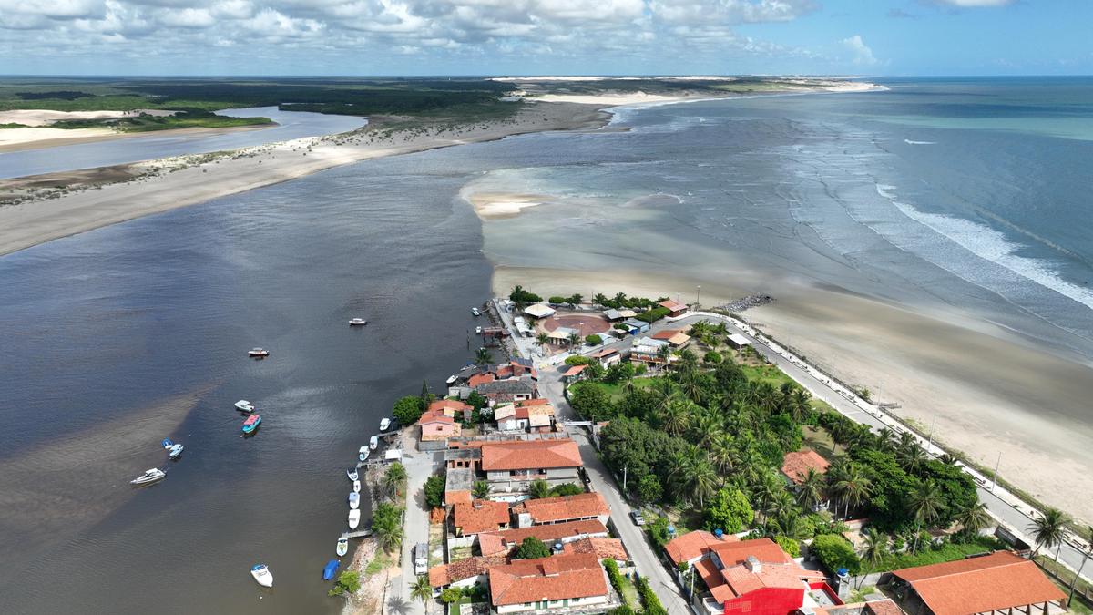 Beachfront house in Mundaú with a generous plot — 2